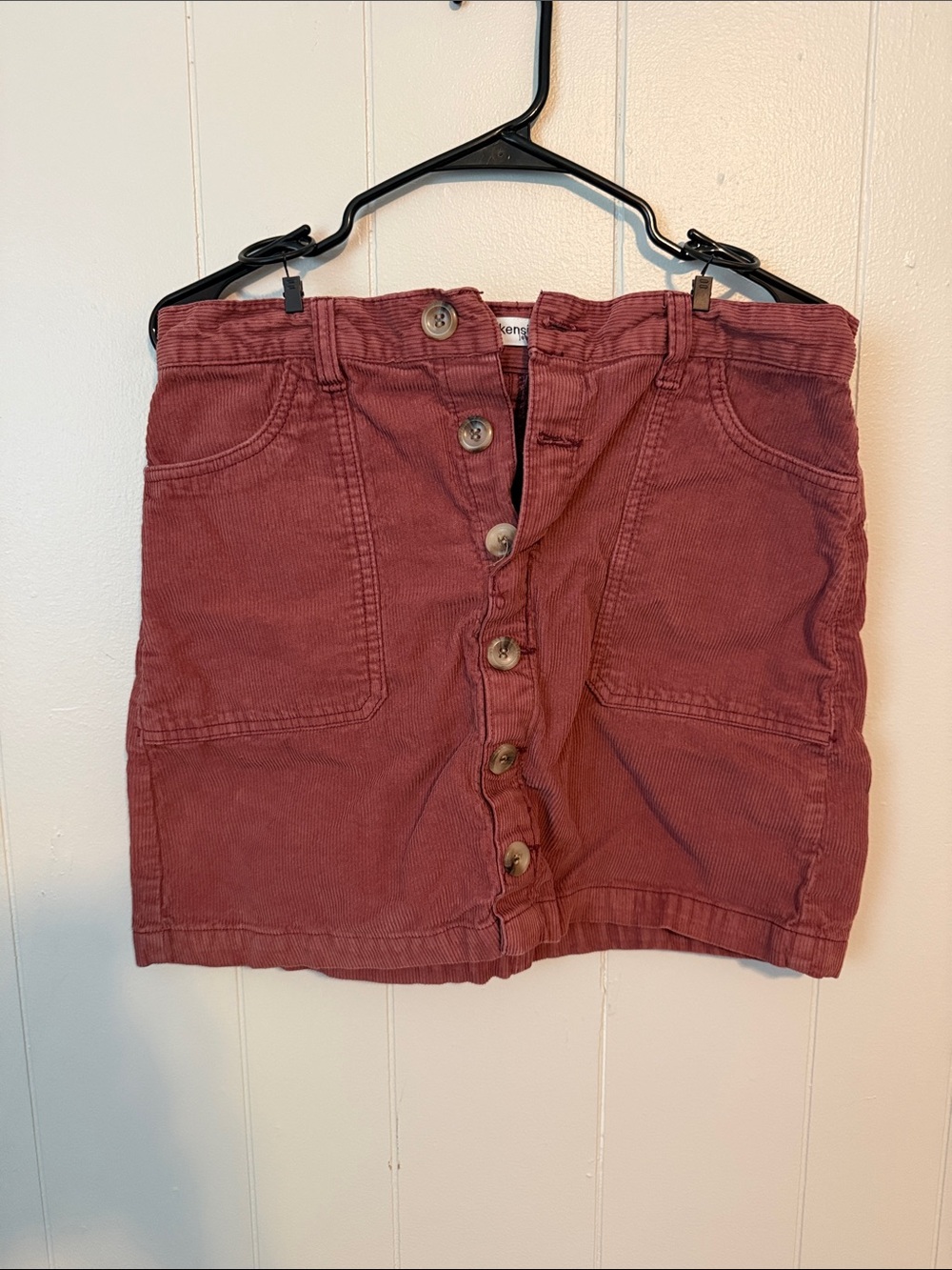Kensie Button-Front Mini Skirt in Brick Red